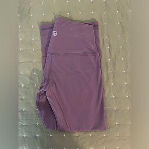 Born primitive leggings your go to leggings size L NWOT